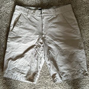 Oakley golf shorts
